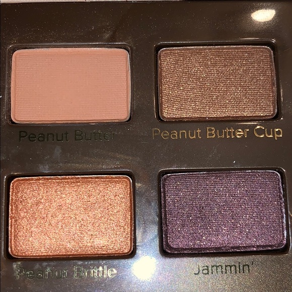 Too Faced Peanut Butter & Jelly Eyeshadow Palette - Picture 8 of 16